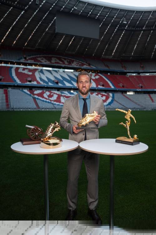 欧洲金靴争夺战打响！凯恩6场11球，哈兰德7场9球，姆巴佩8场9球