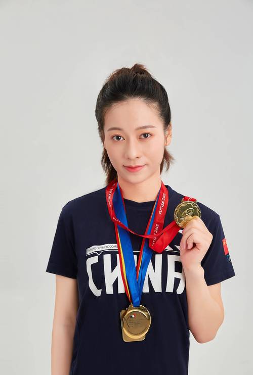 🎉创纪录23.6万票！恭喜吴柳芳获得『体育女神大赛』冠军