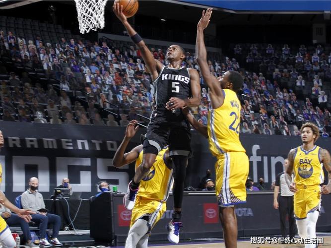 队记:卡斯尔因膝盖瘀伤不会出战龙狮 福克斯哈珀也将缺阵