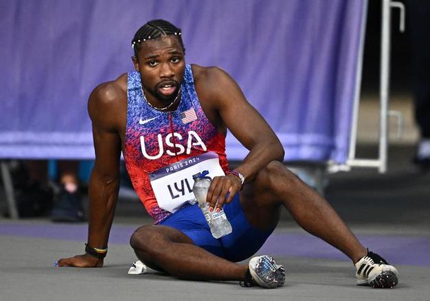 皮尔斯：曾约会过轮椅女孩 女主持：若我男友坐轮椅我就在上面