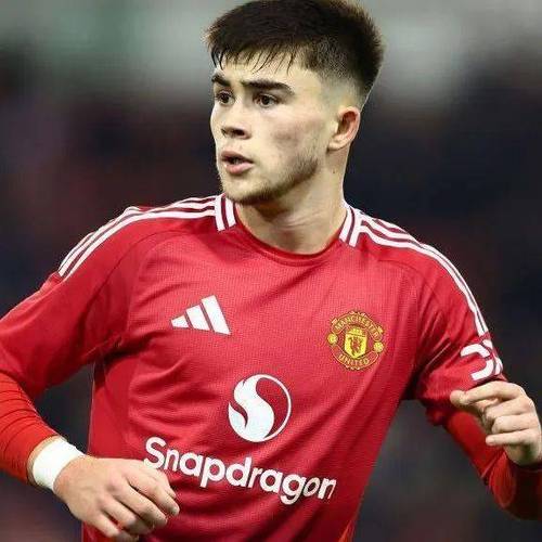 邮报：马奎尔希腊斗殴案本周三重审，球员本人不会出席