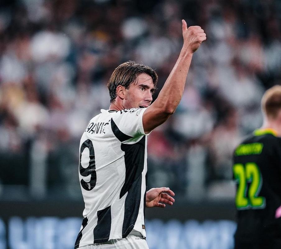 都体：尤文踢3421阵型缺乏合格的边路球员，改踢4321可能会更合适