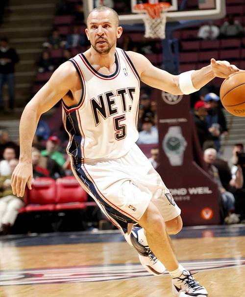 基德：球队进攻流畅性很棒我感到满意 对手都被我们跑累了