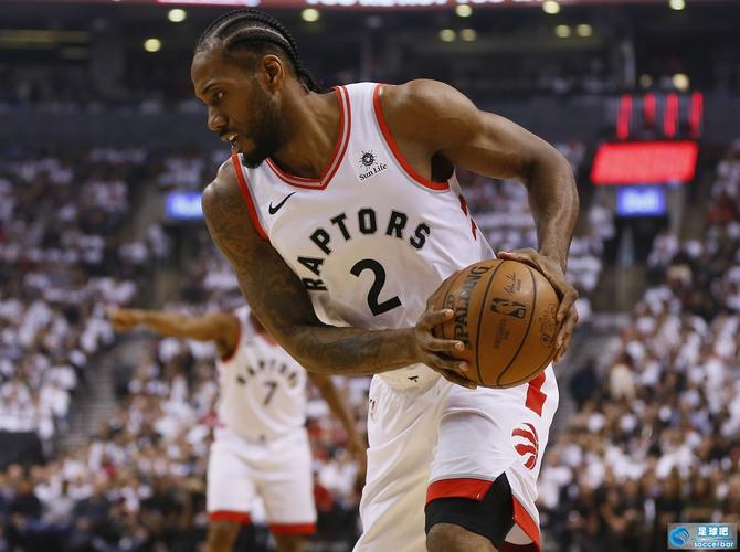 和队友互换人生会选谁？祖巴茨：这个夏天小卡太难了 肯定不选他