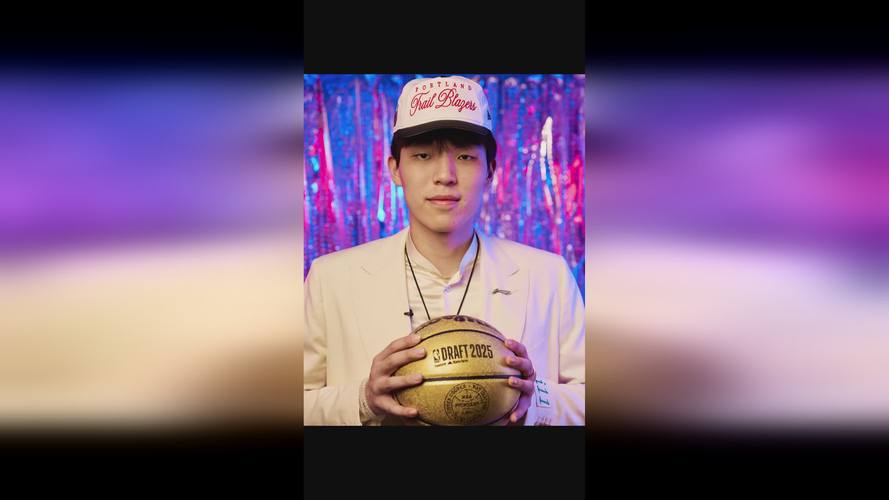 国王媒体：如果我是开拓者球迷 看到杨瀚森的全面表现我会很疯狂