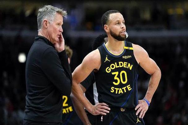 科尔：波杰姆斯基清楚当库里&巴特勒不打时 他需要展现更多侵略性