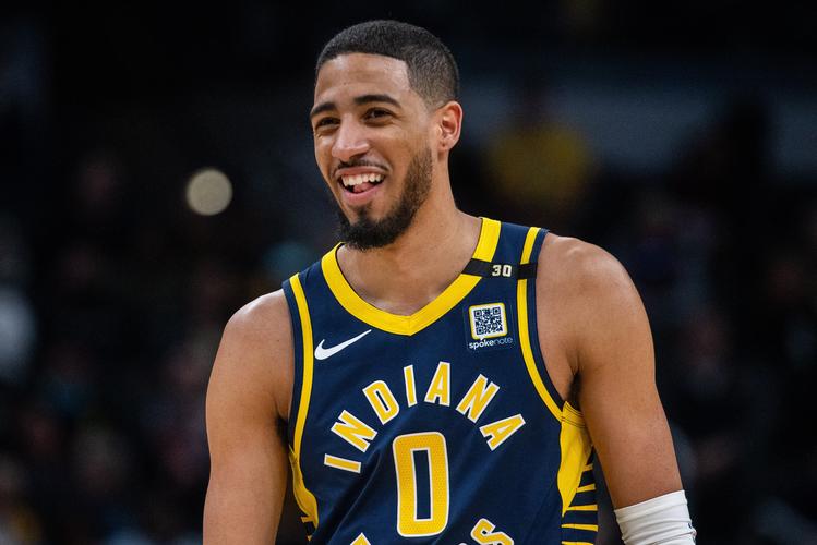 『吧友评选』🌟NBA新赛季25大球星：谁是第一中锋？