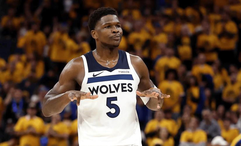 爱德华兹:上赛季我们被雷霆打得很惨 这对我们新赛季有激励作用