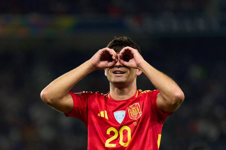 西甲公布10月份最佳球员候选名单:姆巴佩、佩德里、安东尼在列