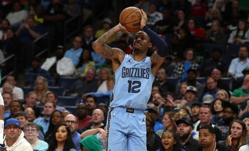 美记:斯波向前灰熊助教诺阿-拉罗什探讨了球队的新体系