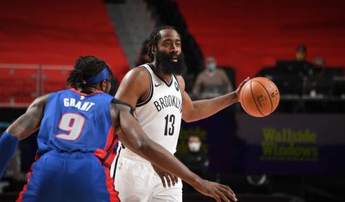 命中率之王!34号秀卡尔克布伦纳前4场命中率90.5%