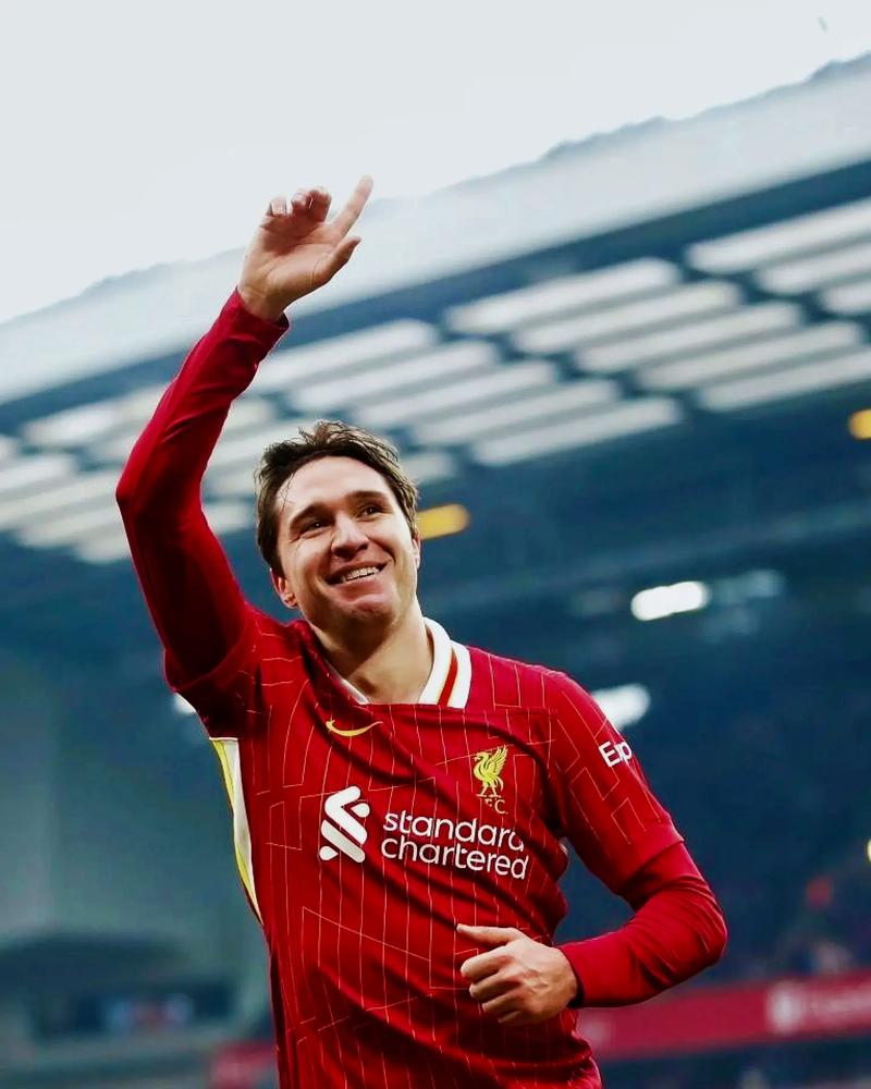 慢镜头：基耶萨希望留在利物浦，但为国家队考虑仍取决于出场时间