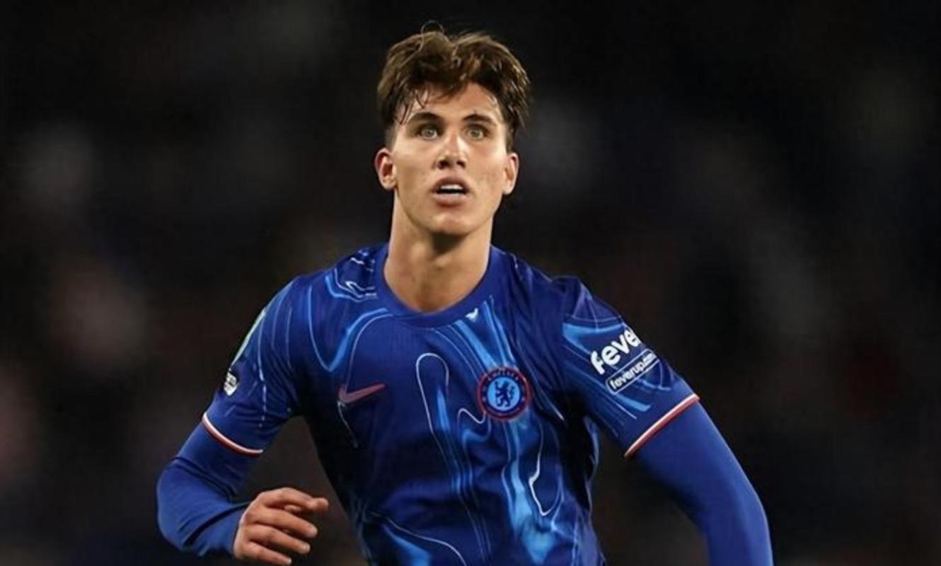 阿莱格里：莱奥有成为中锋的特点 冬窗引进不需要的球员没有意义