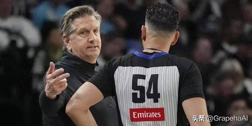 华子0失误！芬奇：敢出手就难失误 我们鼓励他去投篮